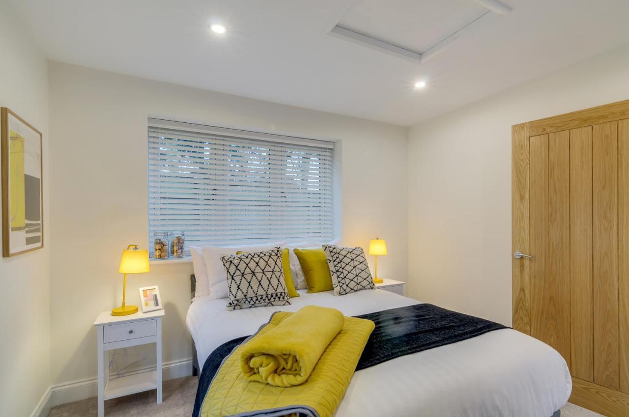 Spacious 6-Bed Home, Near The Norfolk Broads Clippesby 外观 照片