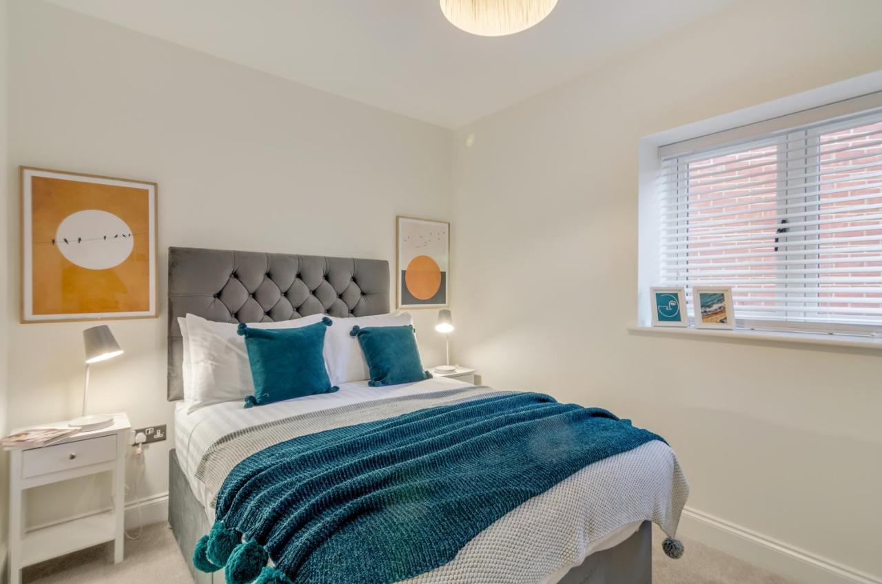 Spacious 6-Bed Home, Near The Norfolk Broads Clippesby 外观 照片